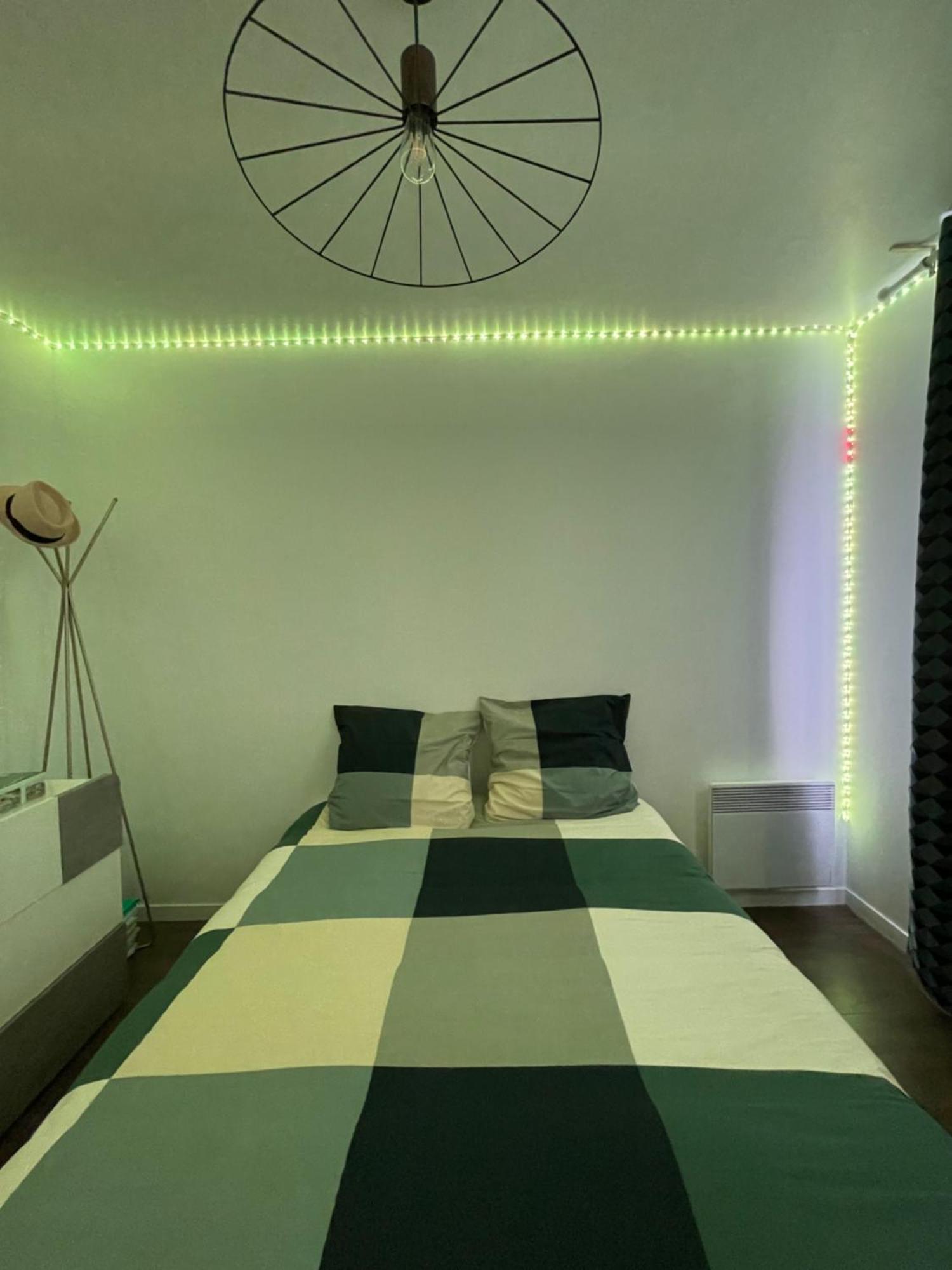 Duplex Moderne 8Per&3Ch&10 Min Disney&Parking Free Magny-le-Hongre Eksteriør bilde
